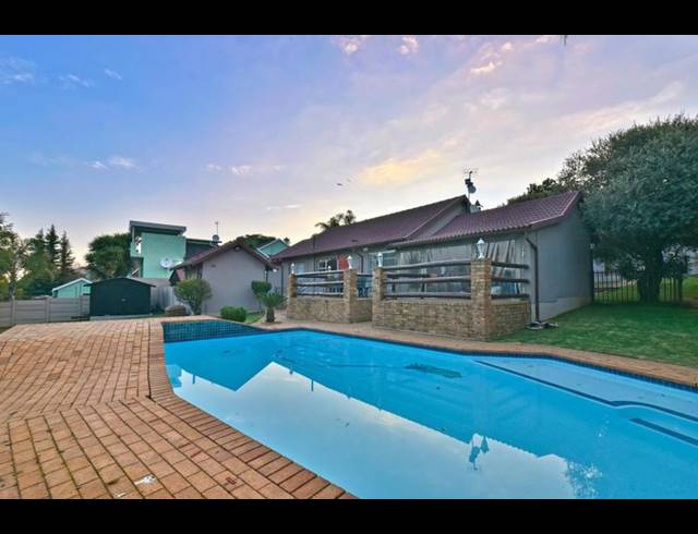 4 BEDROOM HOUSE FOR SALE IN GLENVISTA